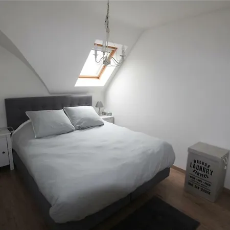 Apollo 1 Apartment